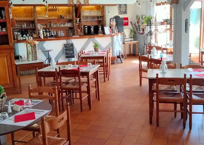 Couette-café La Taverne 3*